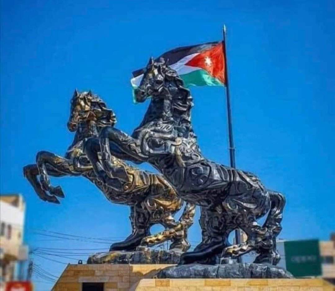 نفخر  بإبن سحاب الفنان المبدع  هيثم خالد عايد الجابر  أبوزيد