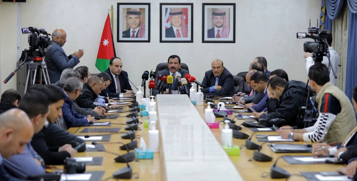 لجنة نيابية تفرغ من إعادة هيكلة الأمانة العامة للمجلس
