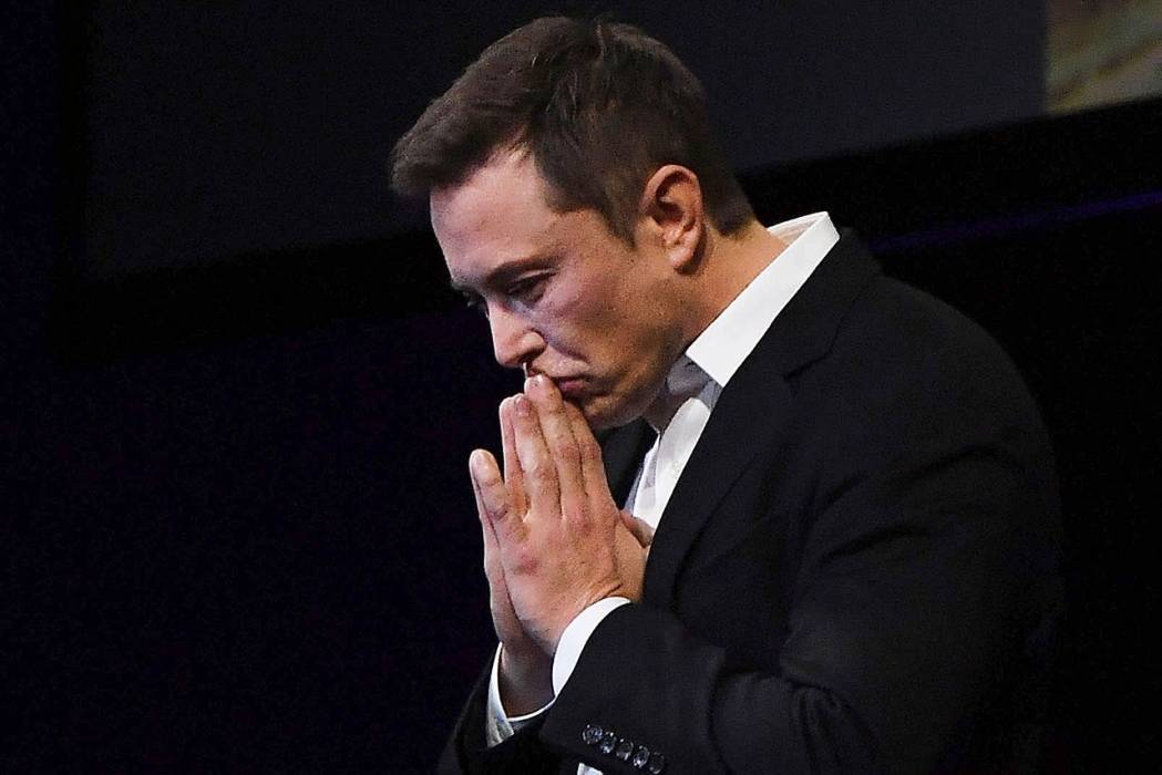 ماسك وآخرون يدعون لوقف تطوير أنظمة الذكاء الصناعي مؤقتاً لخطرها على المجتمع