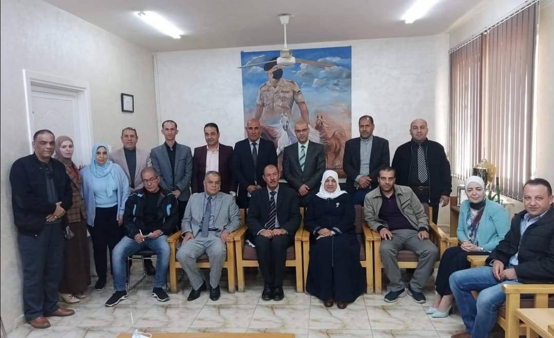 تربية بني كنانة تكرم مديرها السابق المصري ورسالة منه للأسرة التربوية