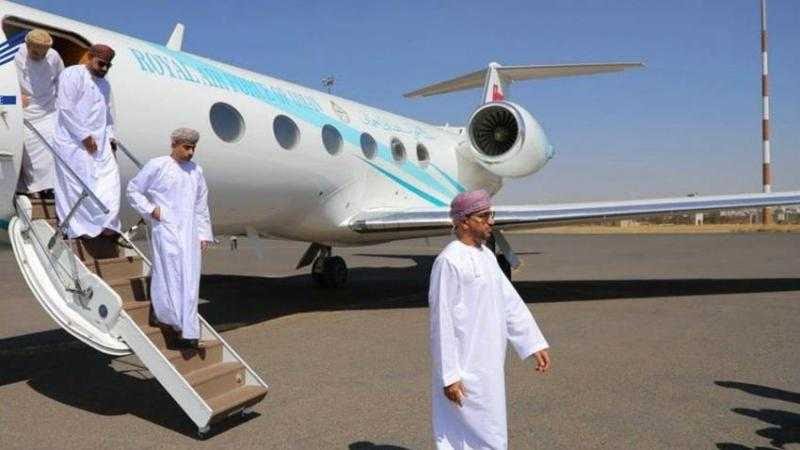 عاجل ....وصول وفد عماني إلى العاصمة صنعاء والكشف عن موعد وصول الوفد السعودي