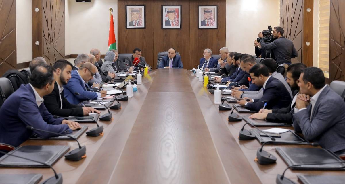 إدارية النواب تستعرض الهيكل التنظيمي لمُستشفيات وزارة الصحة