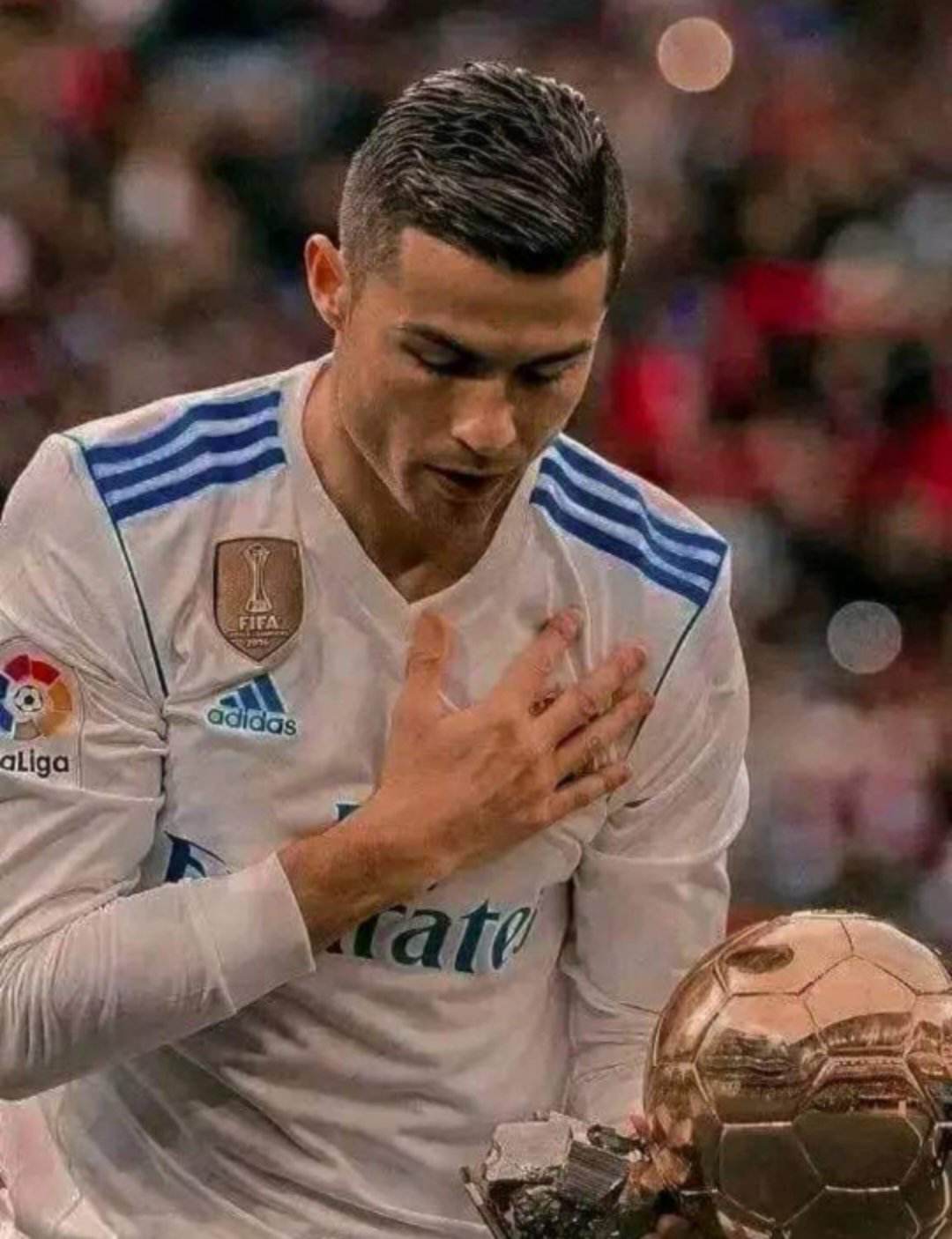 بيكيه : كريستيانو رونالدو هو أقوى خصم واجهته في حياتي.