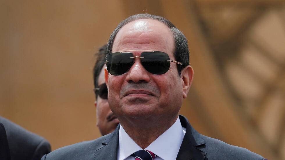 السيسي يصدر قرارا بشأن التوقيت الصيفي