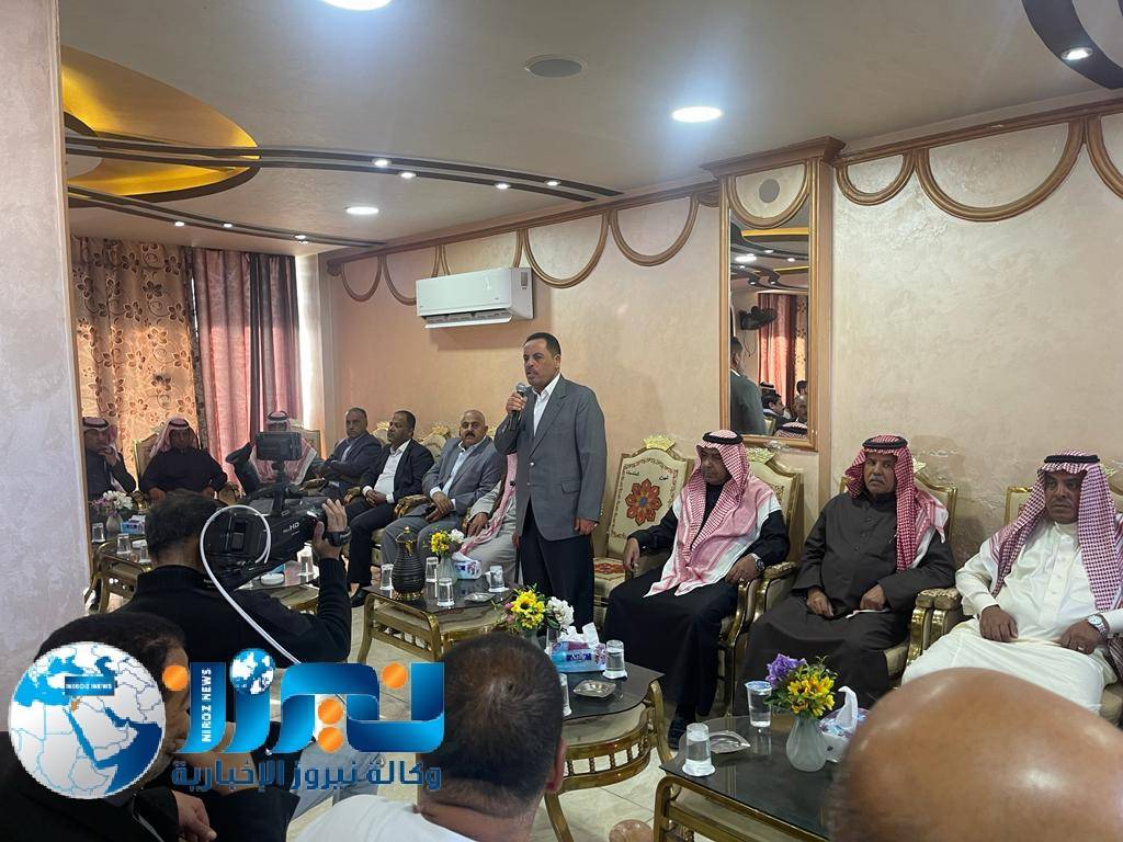 الدكتور خلف الحماد طلب والدكتور أحمد حسونة أعطى ...الحماد ولـ حسونة نسايب ...صور