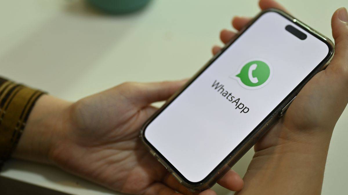 واتساب يتيح الدخول إلى نفس الحساب على 4 أجهزة بوقت واحد