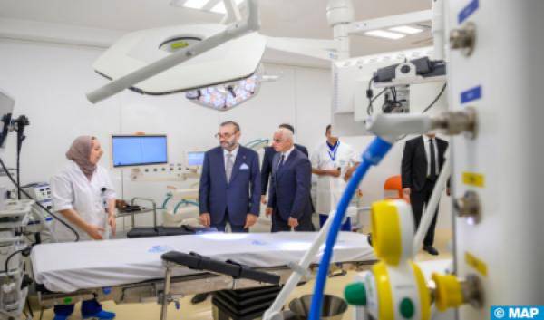 العاهل المغربي يدشن المركب الاستشفائي الجامعي بطنجة