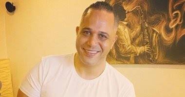 وفاة الفنان مصطفي درويش عن عمر يناهز 43 عام
