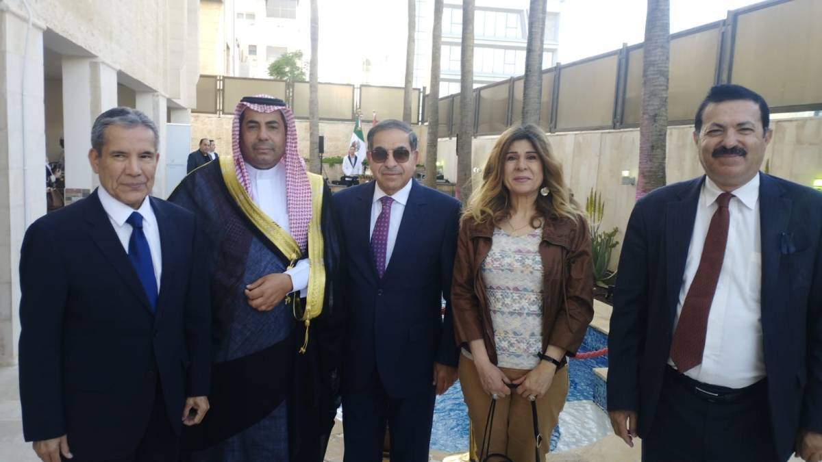 بحضور جمعية الصداقة الأردنية المكسيكية السفير المكسيكي هرنانديز يقيم حفل استقبال احتفالاً بذكرى معركة الخامس من آيار....صور