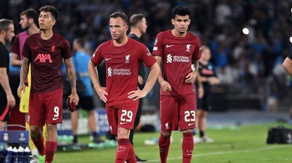 البرازيلي آرثر ميلو يعلن رحيله عن ليفربول