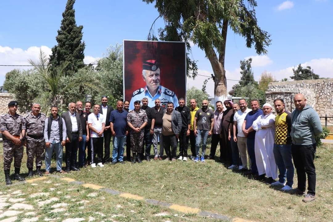 وحدة أمن الملاعب تعقد اجتماعًا تنسيقياً مع روابط المشجعين...صور