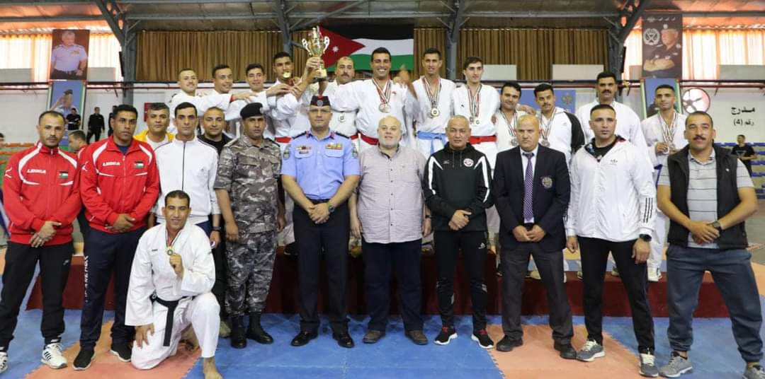 وحدة أمن الملاعب تواصل حصد الألقاب وتضيف الكراتيه إلى خزائنها...صور