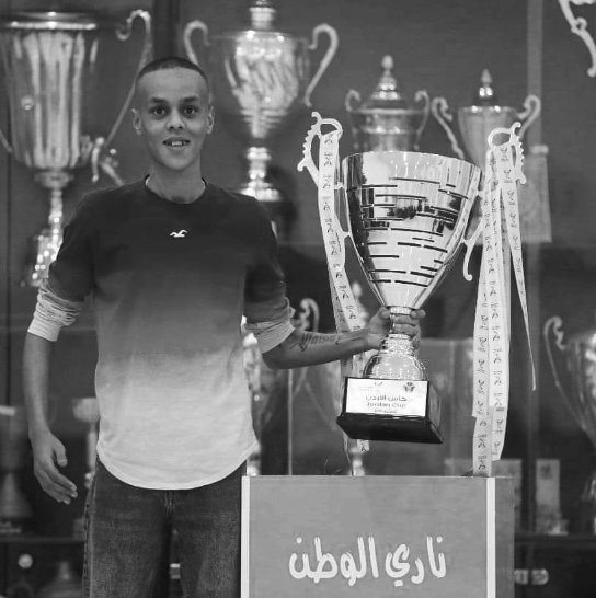 بيوم ميلاده.. جماهير الفيصلي تستذكر علي بني صخر بكلمات مؤثرة  صورة