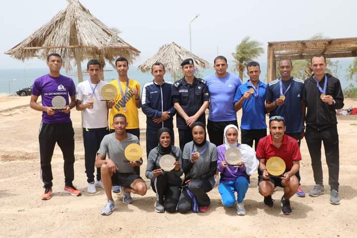 عداءو الأمن العام يظفرون بالذهب في الترا ماراثون البحر الميت .