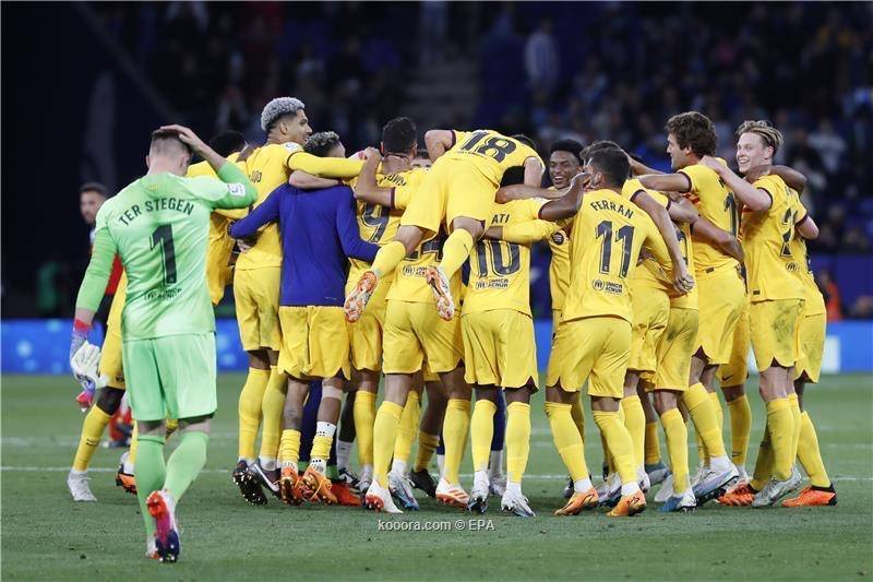 للمرة الـ 27 في تاريخه .. برشلونة بطلا لليجا