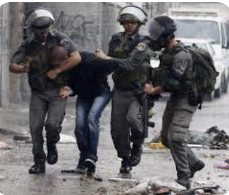 إصابة فلسطينيين برصاص الاحتلال بالخليل واعتقال 15 مواطنا بالضفة