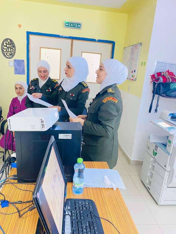 ورشة عمل توعوية بعنوان تصنيف المرضى وتسهيل اليه دخولهم الى قسم الطوارئ في مستشفى الامير زيد بن الحسين..