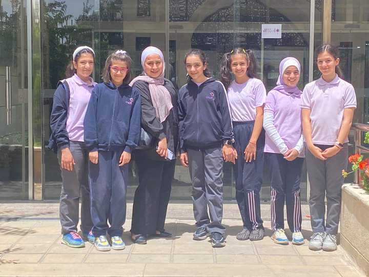 زيارة مجموعة من طالبات  مدرسة ميار الدولية للمكتبة الوطنية...صور