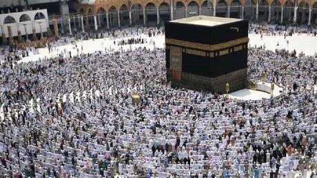 دعوات لإلغاء حج التونسيين لهذا الموسم