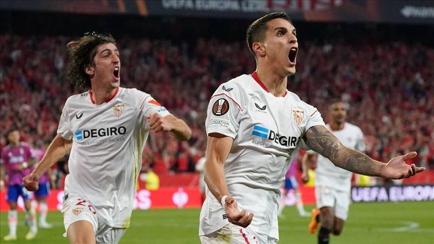 إشبيلية يضرب موعدا مع روما في نهائي الدوري الأوروبي