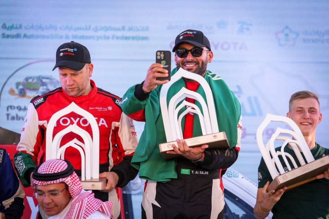 العالمي يزيد الراجحي بطلاً للنسخة الأولى من رالي تبوك نيوم الجديد