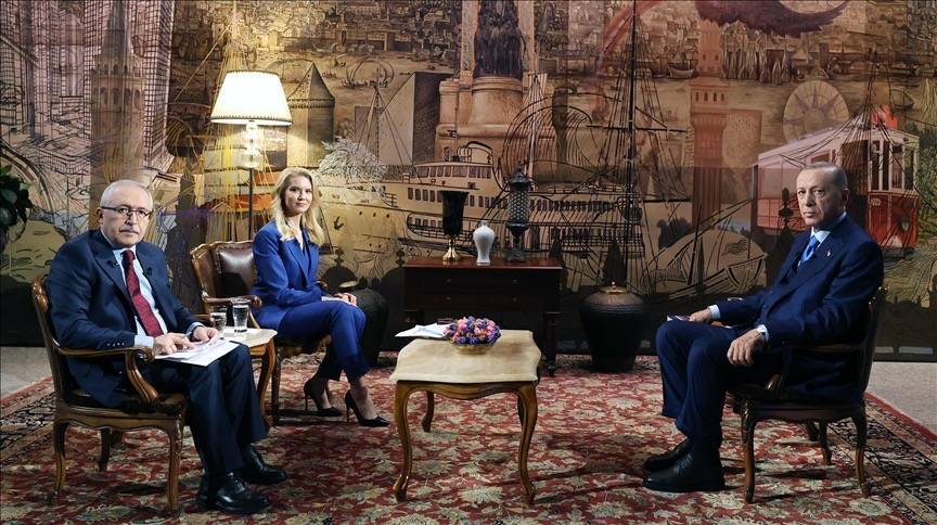 أردوغان: ندعم منذ البداية عودة طوعية وآمنة للاجئين السوريين
