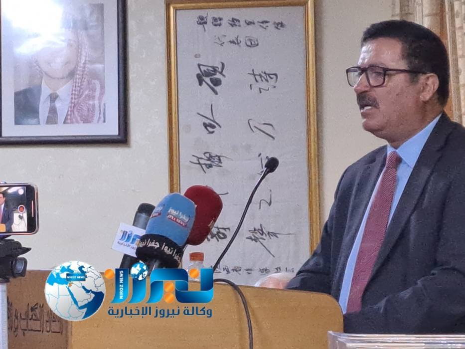 عمر العرموطي مؤلف موسوعة عمَّان أيام زمان يلقي كلمة في ندوة نظمها اتحاد الكتاب والأدباء الأردنيين عن (الأدب الأندلسي)..صور وفيديو