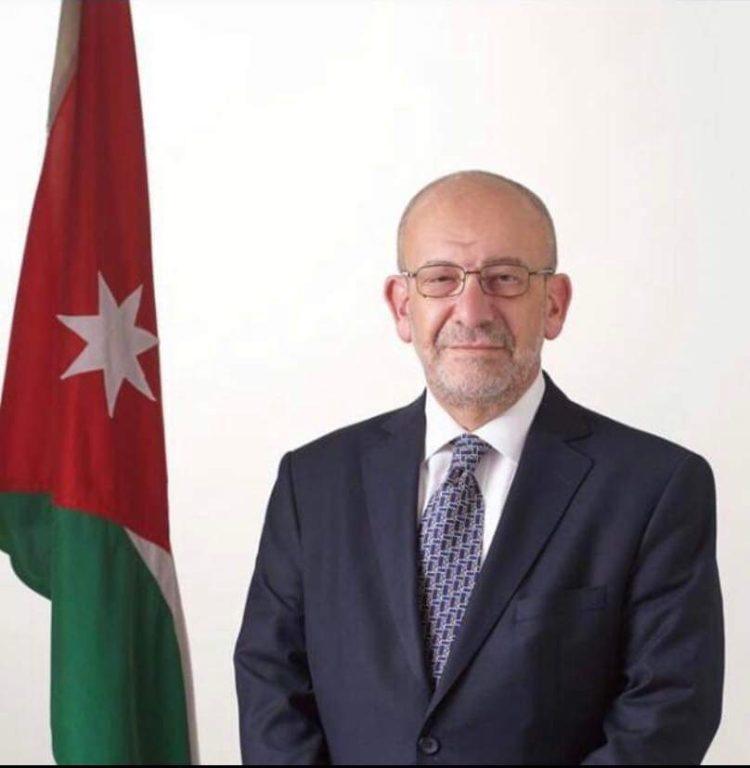 وفاة نقيب المهندسين السابق ماجد الطباع