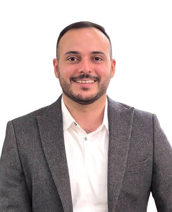 الشباب بين الواقع والأحزاب ...