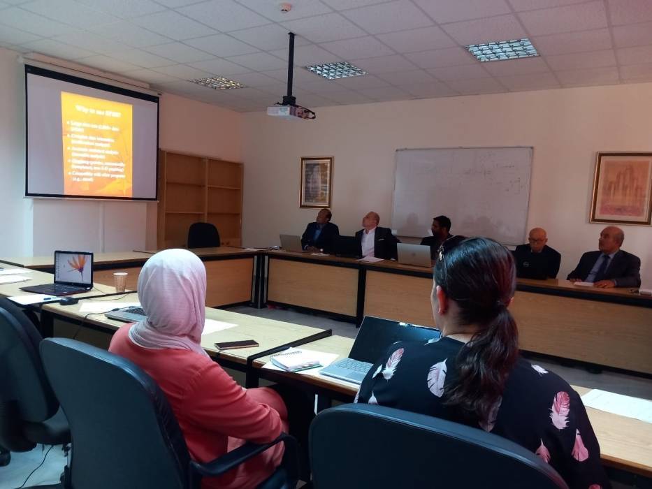 كلية العلوم الطبية المساندة في فيلادلفيا تعقد ورشة عمل حول مبادئ الإحصاء الحيوي....صور