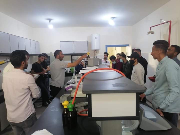 زيارة علمية لطلبة كلية الكرك الجامعية