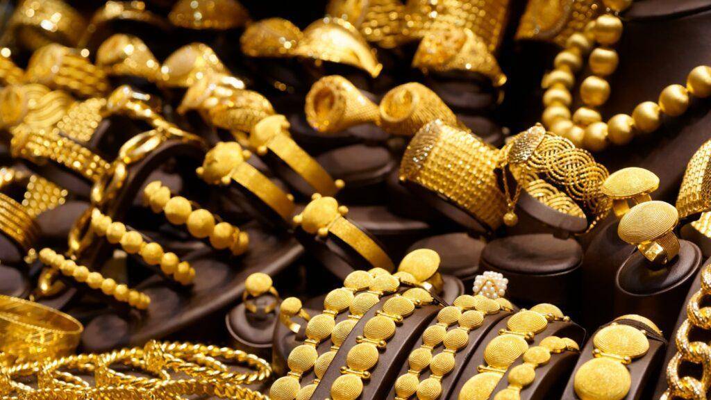 40.1 دينار سعر غرام الذهب عيار 21 محليا