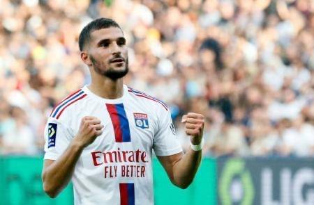 عوار في قائمة منتخب الجزائر لأول مرة