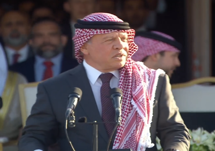 الملك : ان ينصركم الله فلا غالب لكم