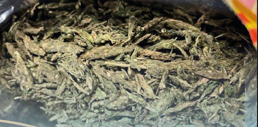 الإمارات تحبط  محاولة تهريب 7.06 كيلو جرام من مادة الماريجوانا المخدرة