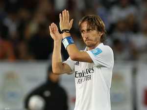 بعد ميسي وبنزيمة.. مودريتش في طريقه إلى الدوري السعودي؟