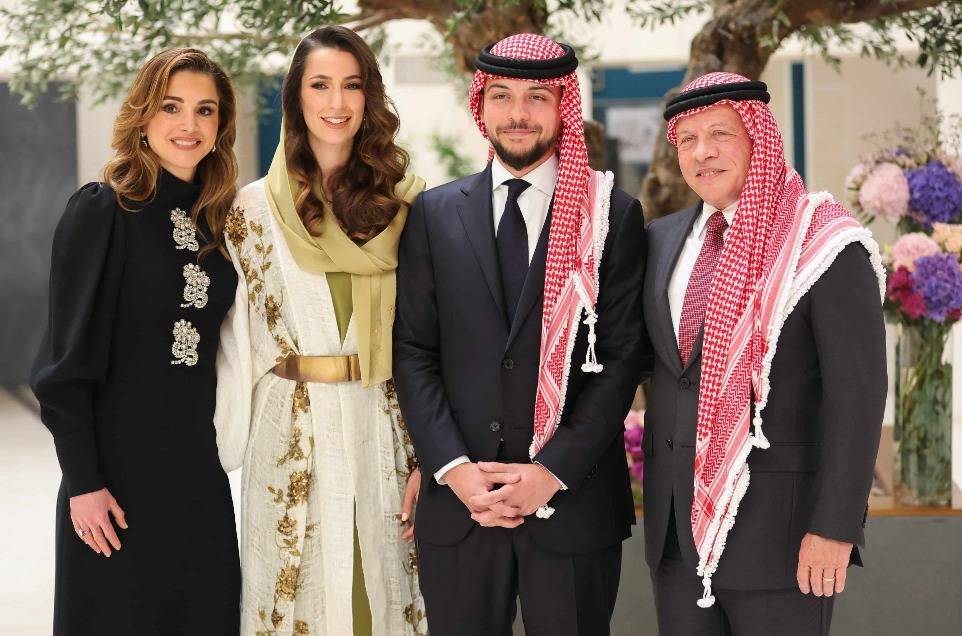 خلدون سامي بيبرس يهنئ الملك والملكة بحفل زفاف سمو الأمير الحسين