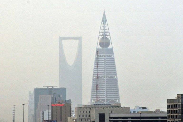 تعرف على آلية الحصول على تأشيرة الزيارة الشخصية إلى السعودية
