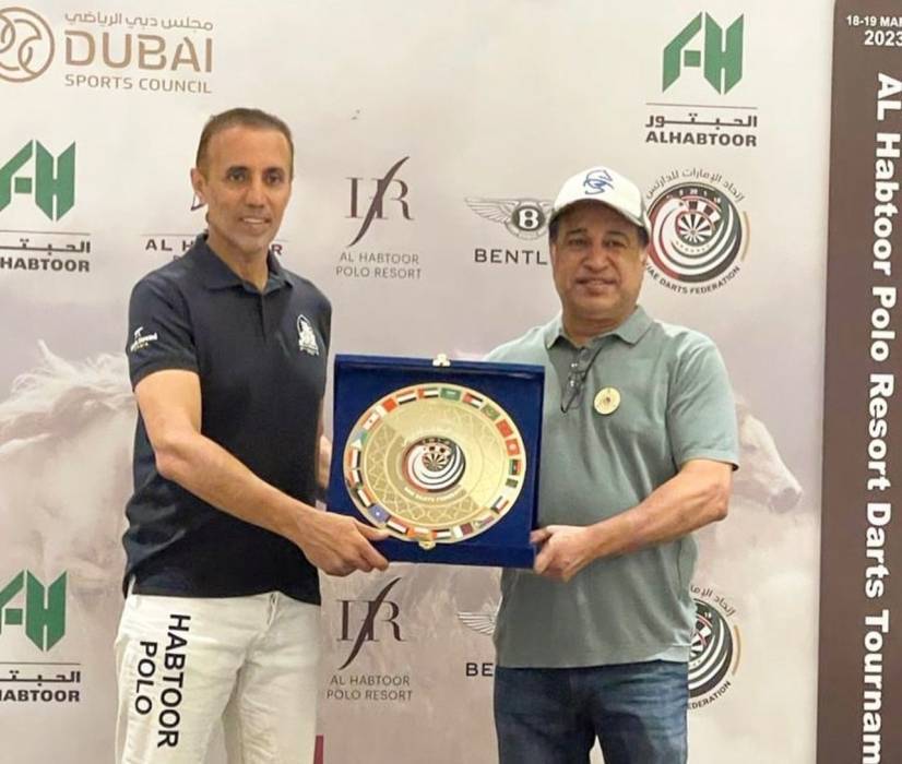 انطلاق بطولة إتحاد الامارات التصنيفية الثالثه  للدارتس وبطولة الحبتور للزوجي ...صور