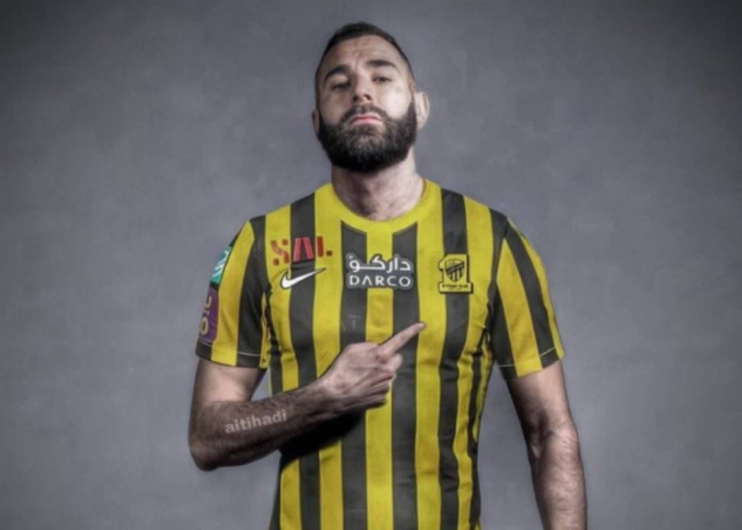 الاتحاد السعودي يسعى للتعاقد مع لاعب جديد بعد التوقيع مع بنزيما.. تعرف عليه