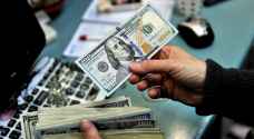 استقرار الدولار وتوقع استمرار ارتفاع أسعار الفائدة الأمريكية