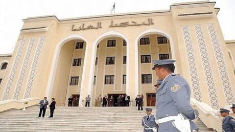 الجزائر تكشف فضيحة طالت قطاع الجمارك