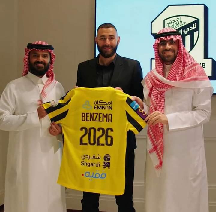 رسميا.. نادي الاتحاد السعودي يعلن عن تعاقده مع بنزيما
