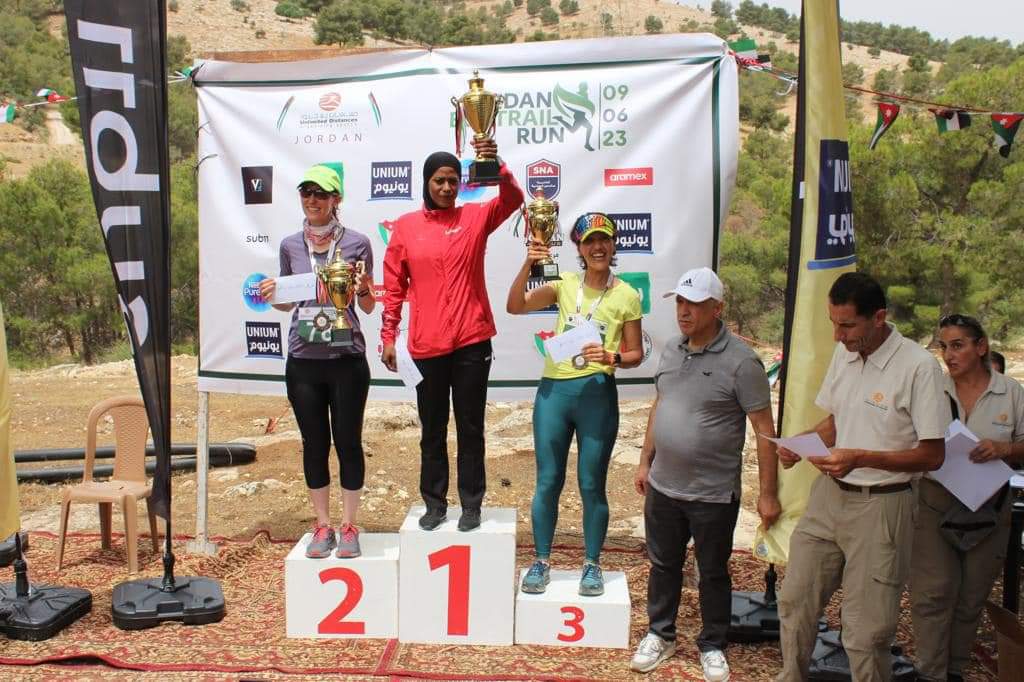 عداءو الأمن العام يحصدون المراكز الاولى في سباق الدرب البيئي الثاني ...صور