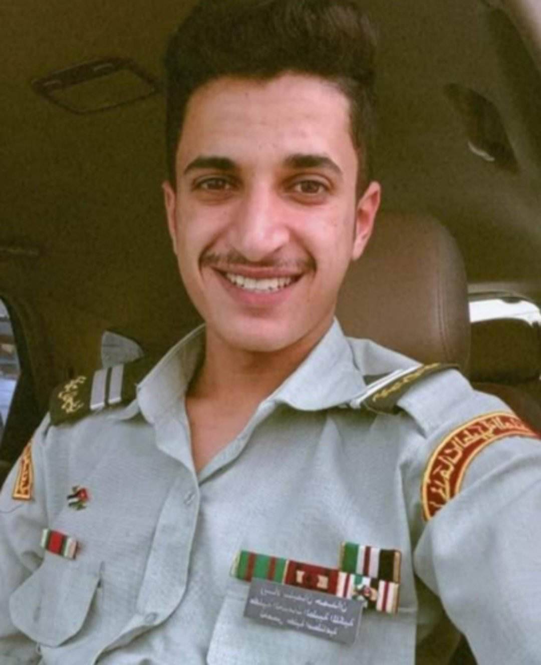 الجبور يُهنئ سليمان الفريوان بنجاح نجله زياد في الشامل