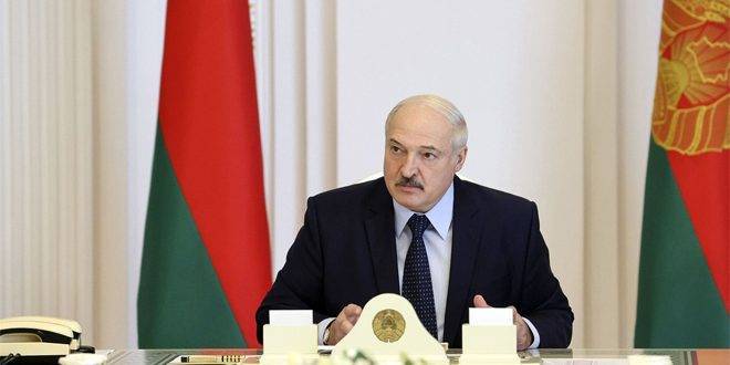 لوكاشينكو: ننسق مع موسكو بشأن استخدام الأسلحة النووية