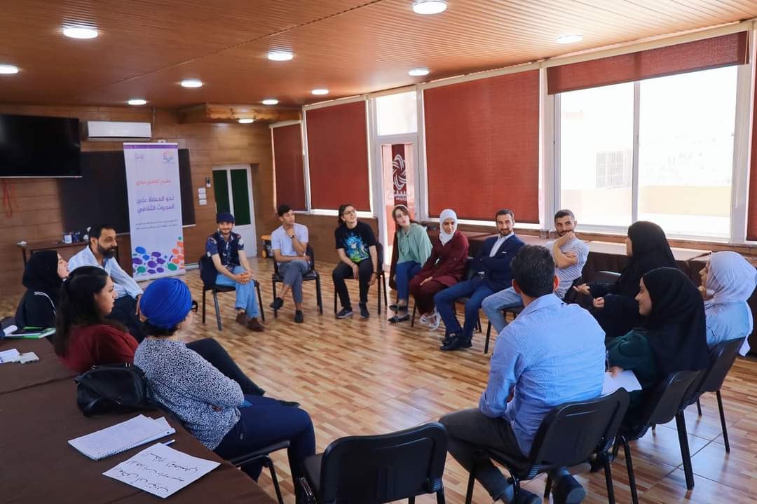 نسيج تنفذ مشروع ثقافي حواري  صور