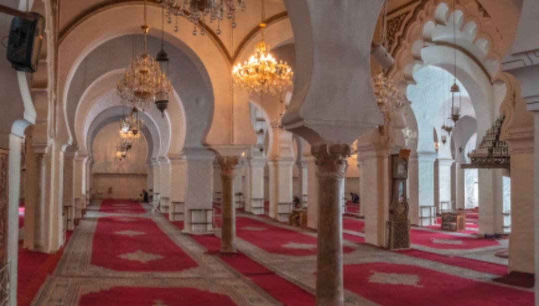 جامع تلمسان الكبير من أفضل المعالم السياحية في الجزائر