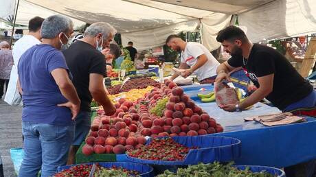 الفواكه غير المغسولة قد تسبب التهاب الكبد A  تفاصيل