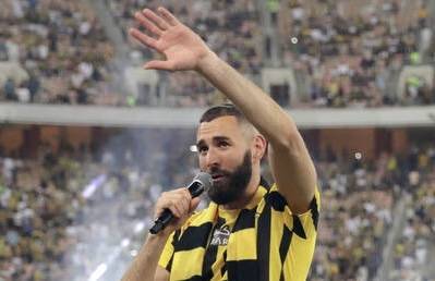 تصرف غير مفهوم من بنزيما ضد ريال مدريد